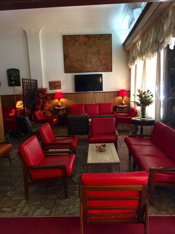 Embassy Hotel Бейрут Экстерьер фото