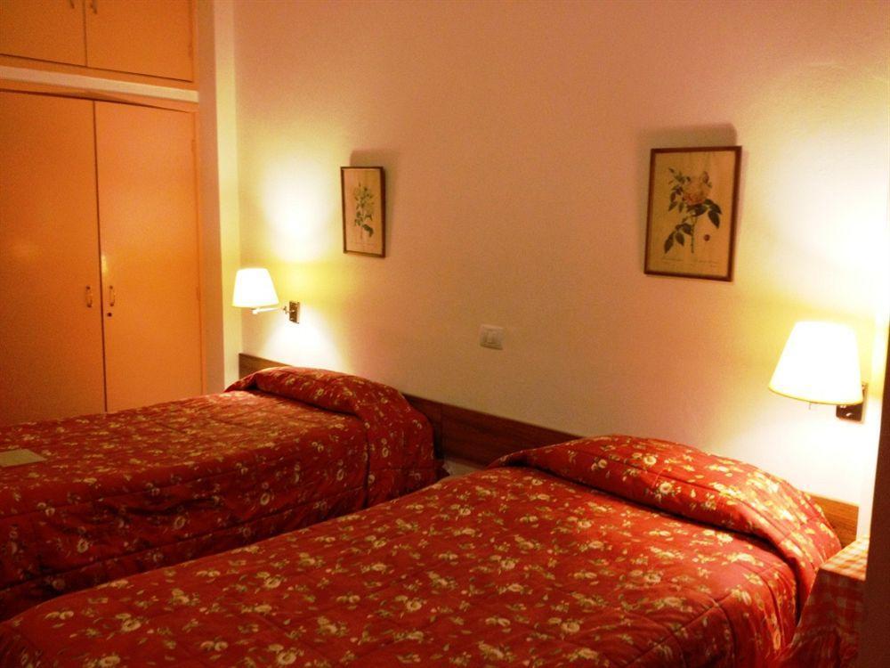 Embassy Hotel Бейрут Экстерьер фото